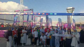 Vanlı öğrencilerin TEKNOFEST heyecanı: Selçuk Bayraktar ile bir araya geldiler