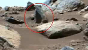 Mars'ta antik yazı ve kapı iddiası: Bilim dünyası bu görüntüleri konuşuyor