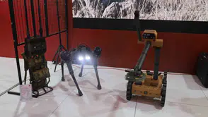 Jandarmanın teknolojik gücü TEKNOFEST'te: Mayın avcısı robotlar sahnede