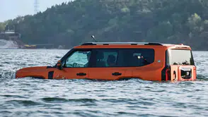 Sadece karada değil suda da fırtına gibi: Chery'den amfibi yetenekli dev SUV