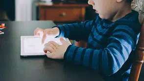 Erken sosyal medya kullanımı akademik başarıyı farklı etkiliyor