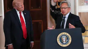 Nvidia CEO'su Jensen Huang ve Donald Trump'tan yapay zeka hamlesi: Frene basmak yok