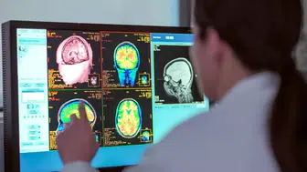 Beynin Gelişiminde Dört Önemli Yaş Hangileri?