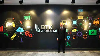 Genç teknoloji tutkunlarına müjde: BTK Akademi'den yaz dönemine özel ücretsiz eğitim seferberliği