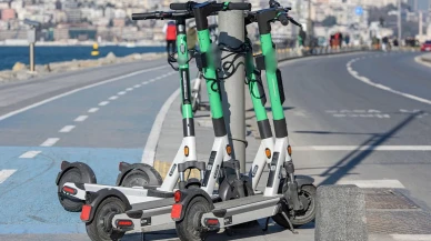 Kaldırımları yürünemeyecek hale getiren scooter'lar için yeni karar!