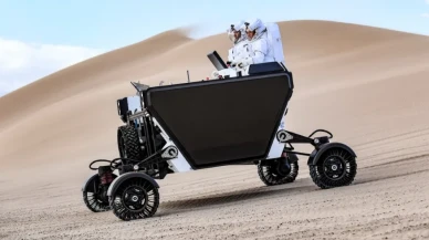 SpaceX'in yeni Ay gezicisi! 2026'da görevde kullanılacak