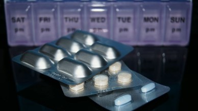 Yapay zeka ilk kez ilaç geliştirdi! Onay bekliyor...