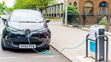 Sürücüler Türkiye'de neden elektrikli otomobil almak istiyorlar