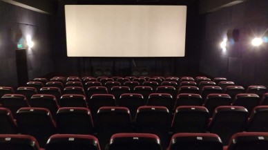 Türkiye'deki sinemaların açılış tarihi ertelendi!