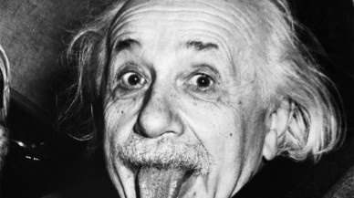 Albert Einstein ile sohbet etmek ister misiniz? İşte yapay zekanın son ürünü!