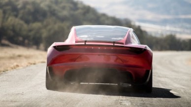 Tesla'dan yer roketi! 1, 1 saniyede 100 km/sa hıza ulaşacak