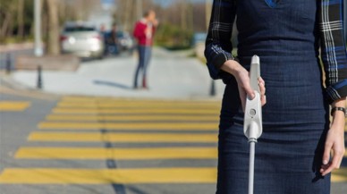 Yerli akıllı baston WeWalk,  Amazon'da yılın girişimi olma adayı