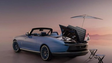 Dünyanın en pahalı otomobili Rolls-Royce Boat Tail'in ilk alıcısı belli oldu