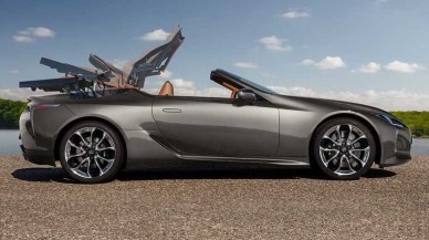 Lexus LC 500 Convertible,  uçuk fiyatıyla Türkiye'de satışa sunuldu