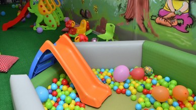 Aşı olmayanların çocukları,  belediye kreşlerine alınmayacak! Çok tartışılacak karar...