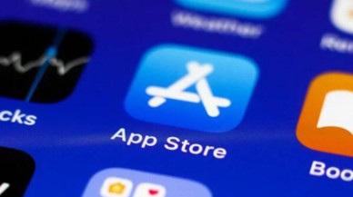 Apple zamlara devam ediyor! Dolar kuru App Store'u da vurdu...