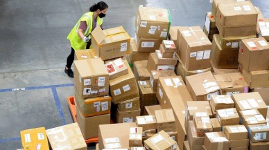Amazon depo yöneticisi,  273 bin dolarlık bilgisayar parçası çaldı!