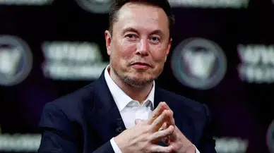 Musk 3 Yıl Verdi: Tıp Okumayın, Optimus Robotları En İyi Cerrahlardan Daha İyi Olacak