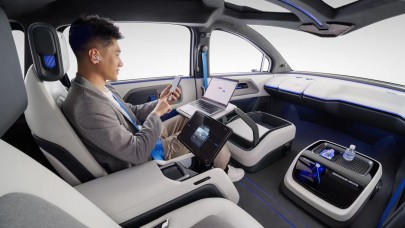 Direksiyonu çıkartılabilen sürücüsüz araç Apollo RT6 tanıtıldı