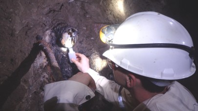 Afrika'da 1.2 milyar yıllık radyasyonlu yer altı su sistemi bulundu!