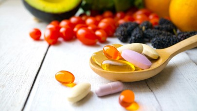 Vitamin içtikten sonra idrar rengi neden değişir?