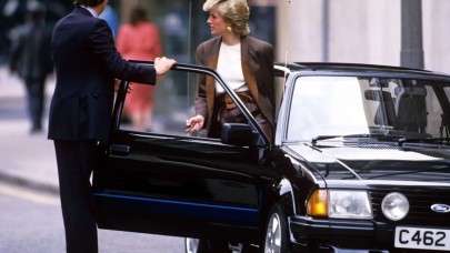 Prenses Diana'nın Ford Escort RS Turbo aracı satılıyor