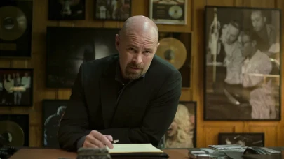 Spotify,  Netflix'e geliyor! Başrol oyuncusu Walter White'a benzetildi