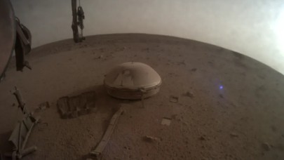 Bu görüntü,  NASA'nın InSight aracı tarafından çekilen son fotoğraf olabilir