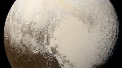 NASA paylaştı: İşte Plüton'un gerçek renkleri