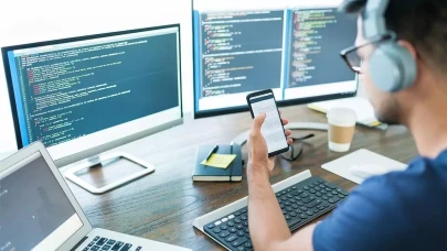 "Türkiye bir yılda 30 bin yazılımcı kaybetti": Peki neden yurt dışına gidiyorlar?