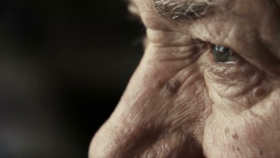 Erkekler kadınlara oranla daha hızlı yaşlanıyor!