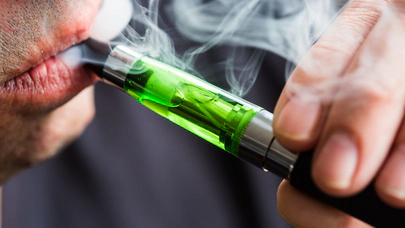 Araştırmacılar elektronik sigaraların yeni olumsuz etkilerini ortaya çıkardı!