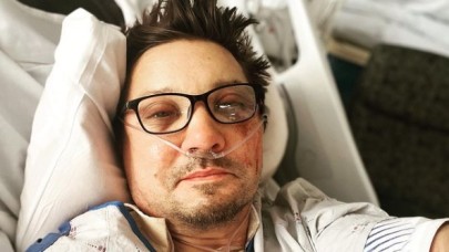 Jeremy Renner ölümden döndü: Yüreklere su serpen paylaşım