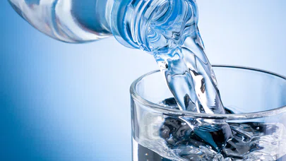 Yeterince su içmemek ölüm riskini yüzde 20 arttırıyor!