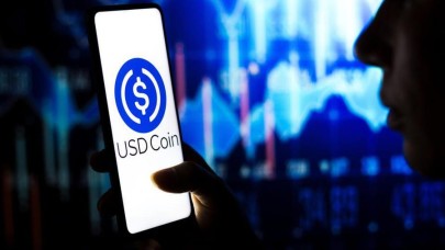 Silikon Vadisi Bankası iflasın eşiğinde: Stabil kripto para biriminde rekor düşüş sürüyor!