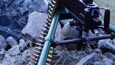 3 kıtada aynı anda CANiK damgası