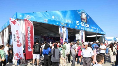 İhlas Dijital Varlıklar TEKNOFEST’e damga vurdu,  binlerce hediye TEKNOFEST gençliğine dağıtıldı