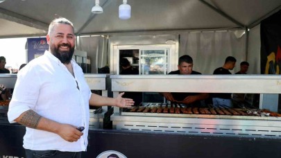 Kebapçılar TEKNOFEST’te dumansız mangal yaptı