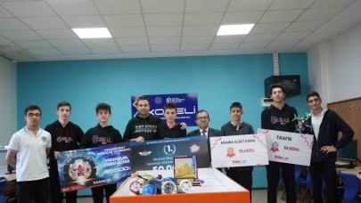 Öğrencilerin su altı robotu birinci oldu: Askeri ve tehlikeli görevlere de uygun