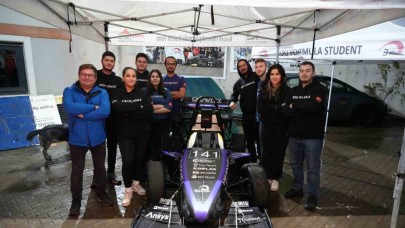 Derslerden pistlere: 3, 5 saniyede 100 kilometreye ulaşan araç ürettiler