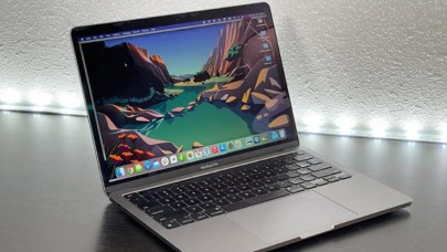 Apple bir adım geri çekiliyor: SD kart okuyucu ve HDMI girişi MacBook Pro'ya geri dönüyor