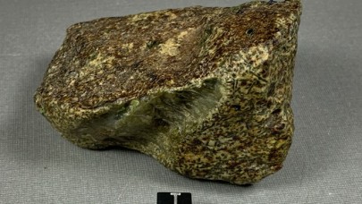 Uzaydan gelen en yaşlı cisim Sahra Çölü'nde bulundu!