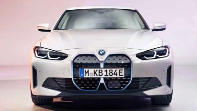 BMW,  2022 Model Elektrikli otomobili i4'ün tasarımını yayınladı!