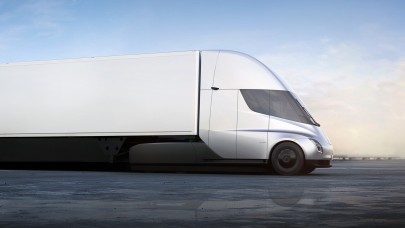 Tesla'nın Semi'si oldukça hızlı görünüyor! Yeni video geldi...