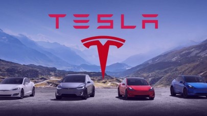 Çip krizi büyüyor: Tesla,  USB girişi olmayan otomobiller satmaya başladı