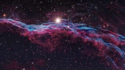 NASA,  Peçe Bulutsusu'nun bir resmini yayınladı