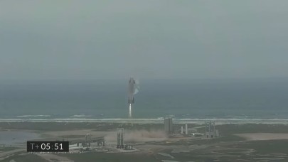 Starship prototipi SN15 başarılı oldu! Evet bu kez patlamadı...