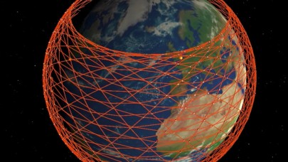 Elon Musk'ın uzaydan internet projesinde bir rekor daha kırıldı!