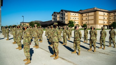 ABD'nin Uzay Kuvvetleri Muhafızları temel eğitimini tamamladı