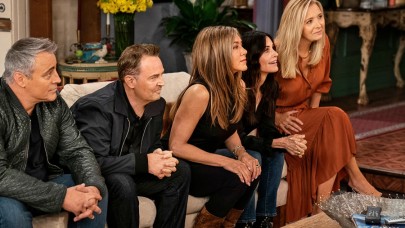 Friends özel bölümü The Reunion bugün yayınlanıyor